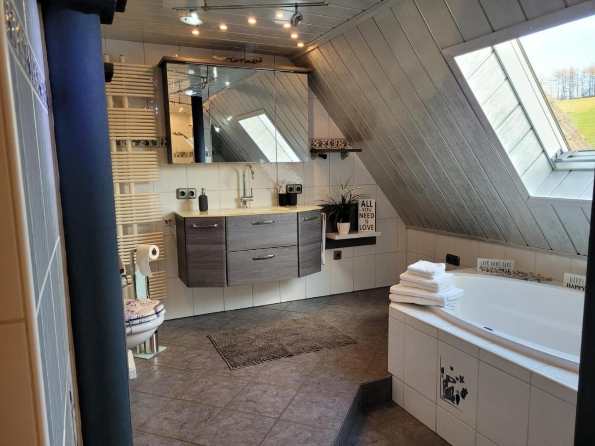 Ferienwohnung Fitness Entspannung Sauna Im Westerwald Derschen Exterior photo